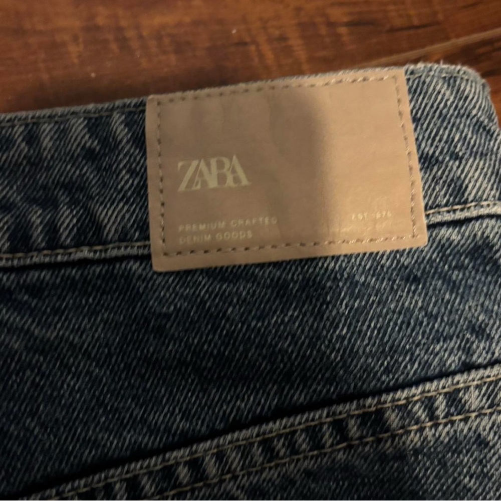 SOLD - Picture 4 of 4